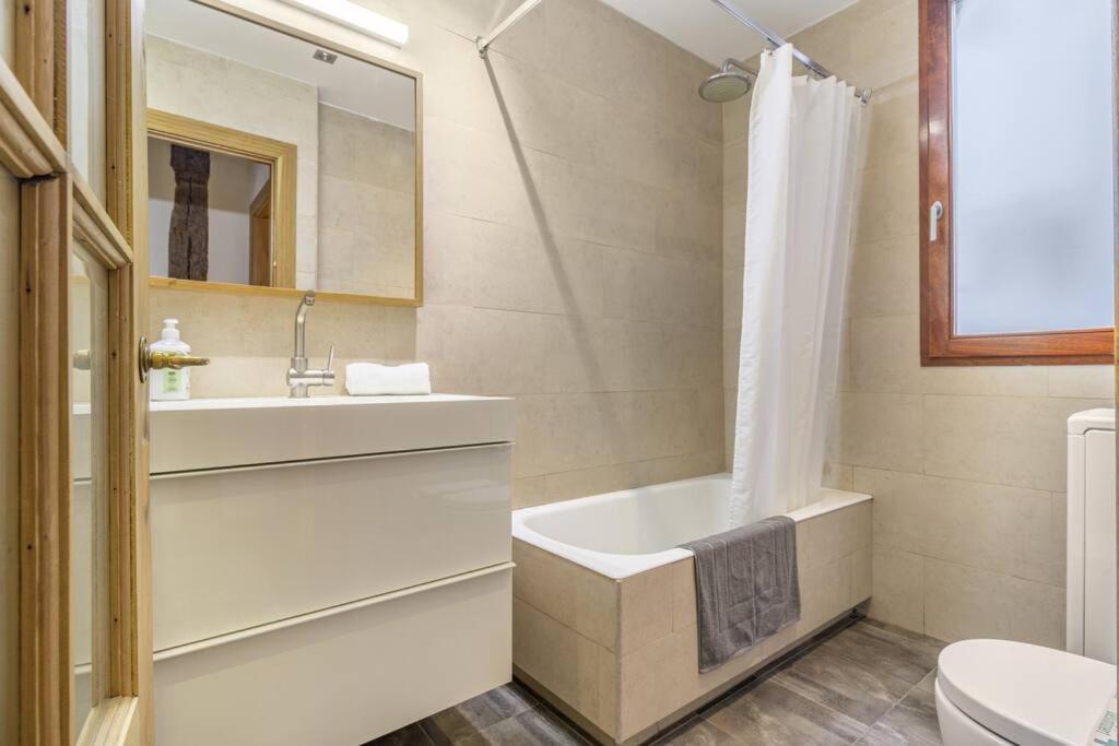 Sea Views In The Heart Of The Old Town Apartment Castro Urdiales Ngoại thất bức ảnh