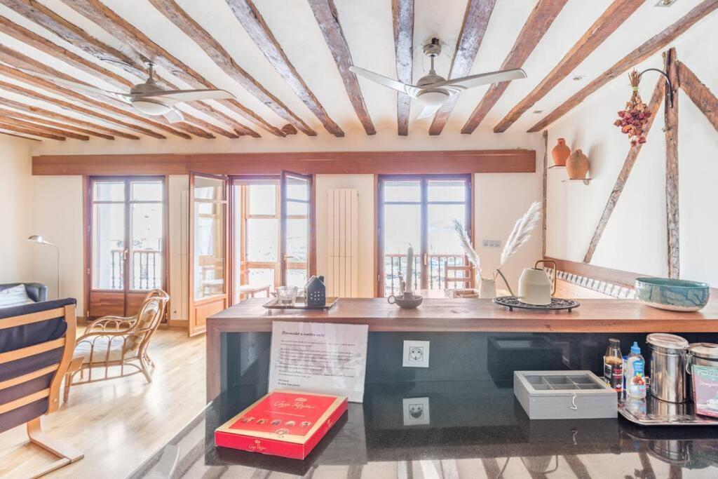 Sea Views In The Heart Of The Old Town Apartment Castro Urdiales Ngoại thất bức ảnh
