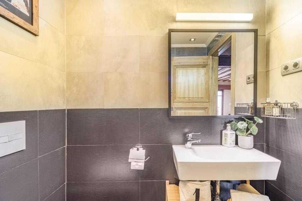 Sea Views In The Heart Of The Old Town Apartment Castro Urdiales Ngoại thất bức ảnh